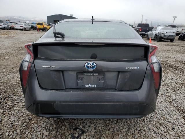 2016 Toyota Prius