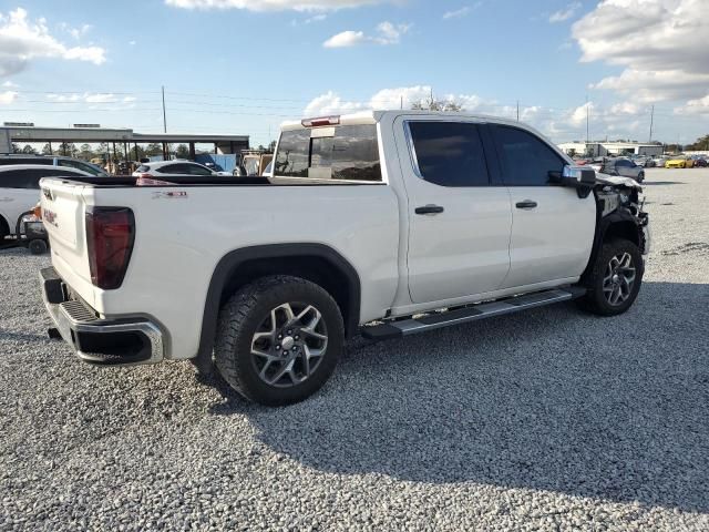 2022 GMC Sierra K1500 SLT