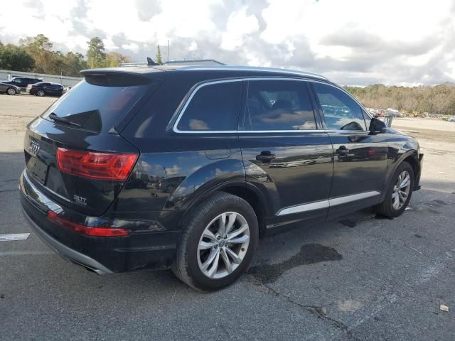 2018 Audi Q7 Premium Plus