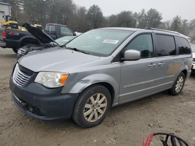 2013 Chrysler Town & Country Touring