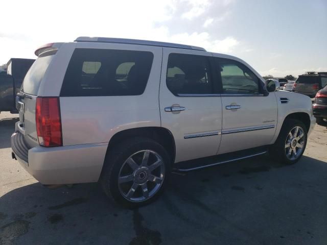 2011 Cadillac Escalade Luxury