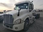 2013 Freightliner Cascadia 125