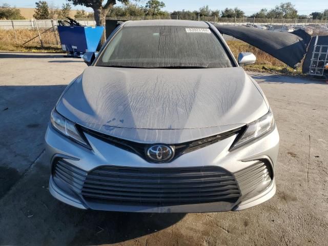 2022 Toyota Camry LE