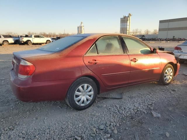 2005 Toyota Camry LE