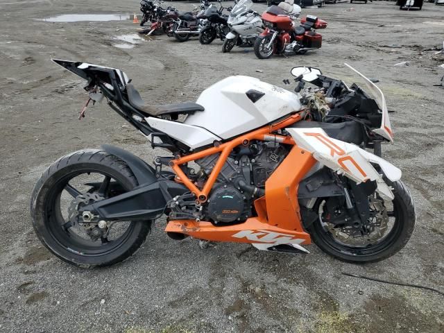 2015 KTM 1190 RC8