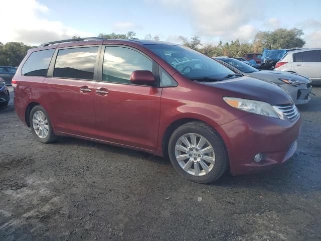 2011 Toyota Sienna XLE