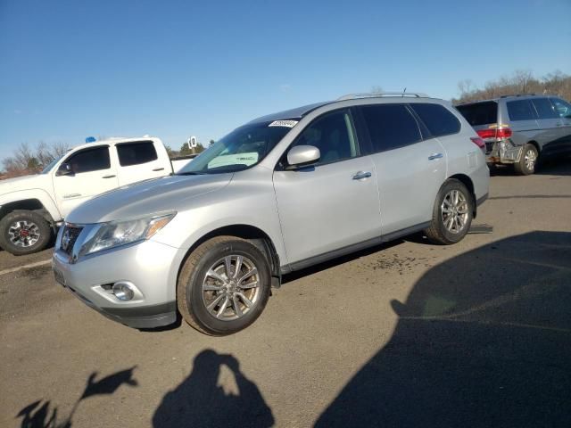 2016 Nissan Pathfinder S