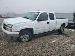 Salvage cars for sale from Copart Chicago: 2006 Chevrolet Silverado K1500