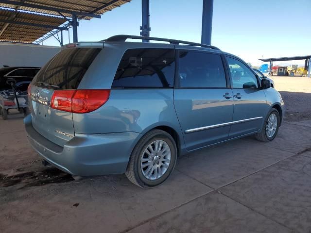 2009 Toyota Sienna XLE