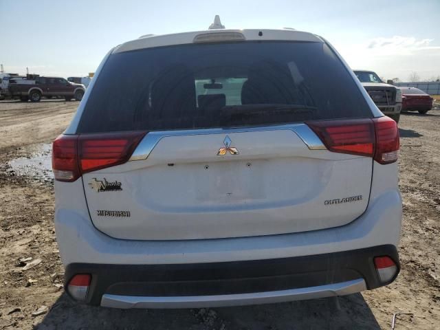 2018 Mitsubishi Outlander ES