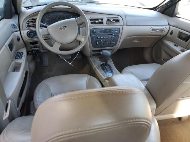 2005 Ford Taurus SE