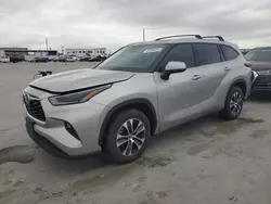 Toyota Highlander salvage cars for sale: 2021 Toyota Highlander XLE