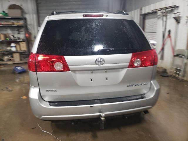 2007 Toyota Sienna XLE