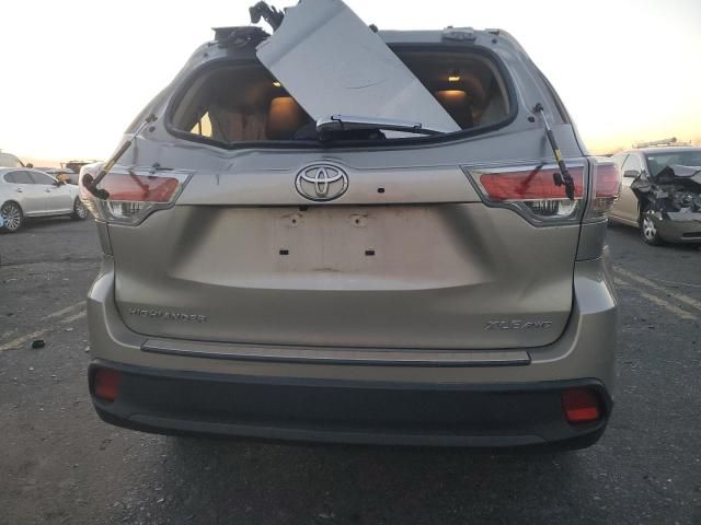 2016 Toyota Highlander XLE