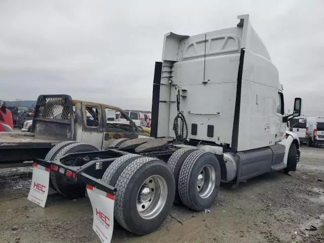 2019 Peterbilt 579