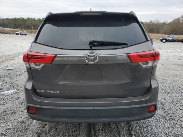 2017 Toyota Highlander SE