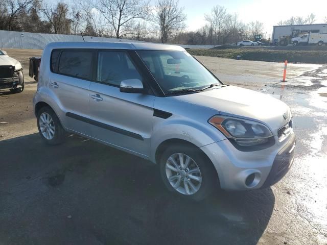 2013 KIA Soul +