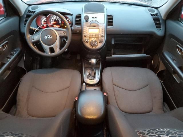 2011 KIA Soul +