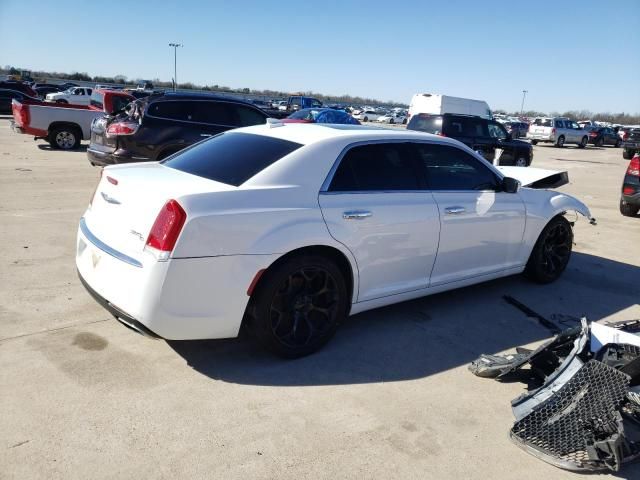 2016 Chrysler 300C