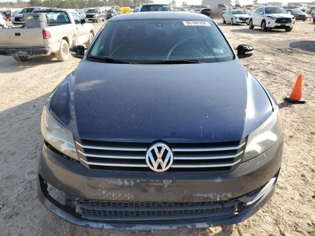 2014 Volkswagen Passat S