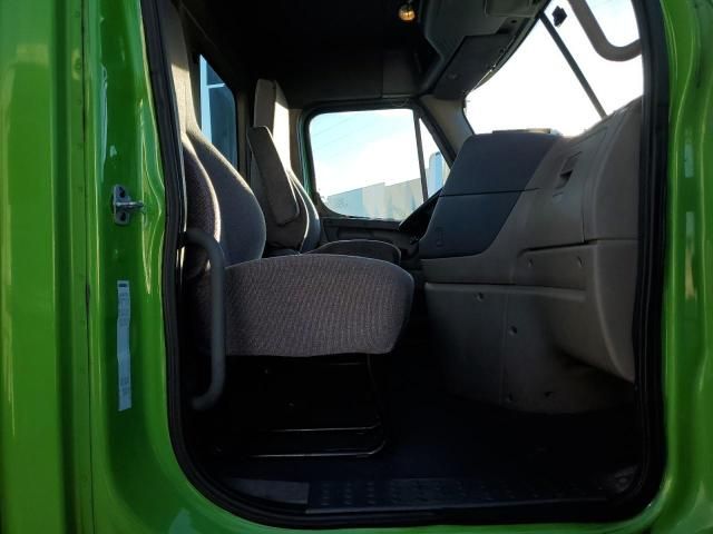 2019 Freightliner Cascadia 113