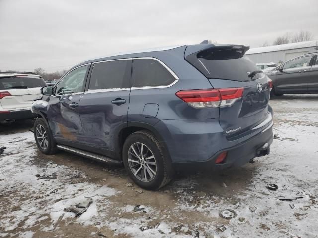 2019 Toyota Highlander SE