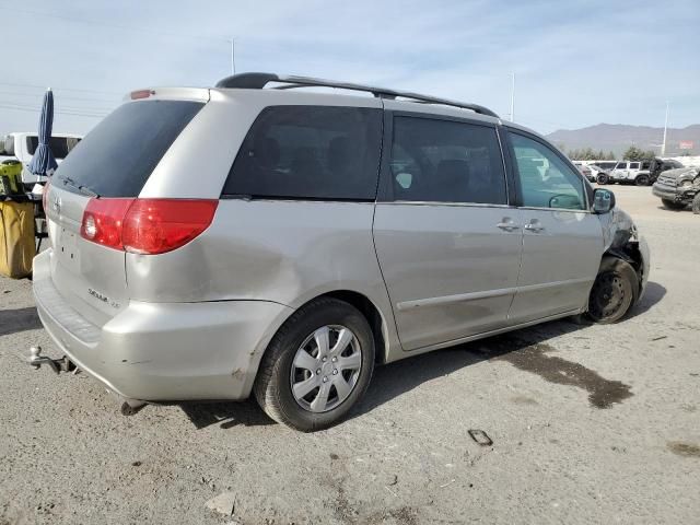 2008 Toyota Sienna CE