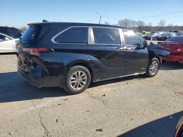 2021 Toyota Sienna XLE