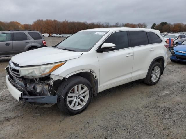 2016 Toyota Highlander LE