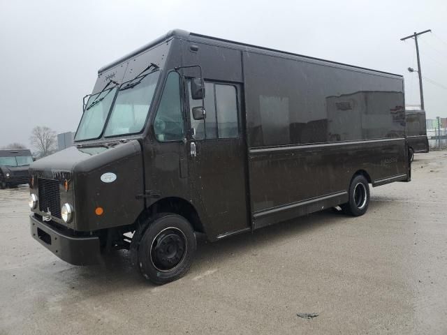 2009 Freightliner Chassis M Line WALK-IN Van