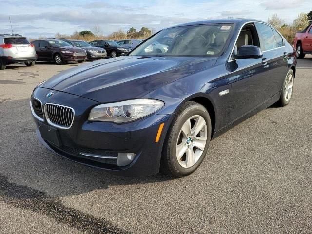 2011 BMW 528 I