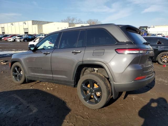 2024 Jeep Grand Cherokee Laredo