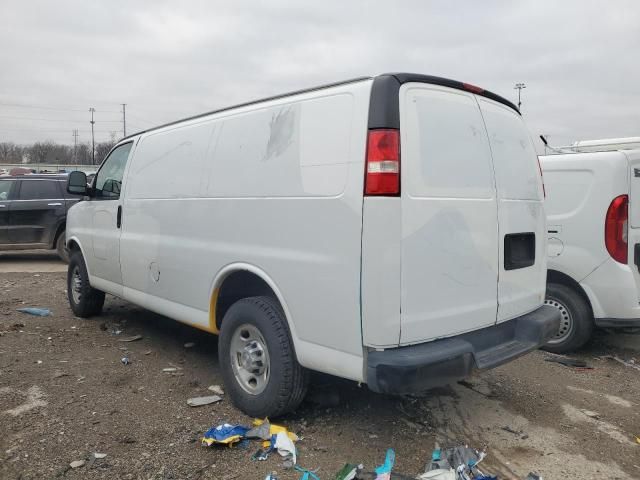 2017 Chevrolet Express G2500