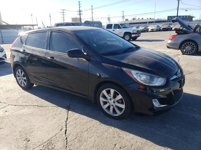 2012 Hyundai Accent GLS