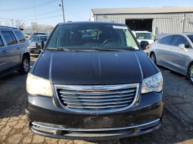 2011 Chrysler Town & Country Touring