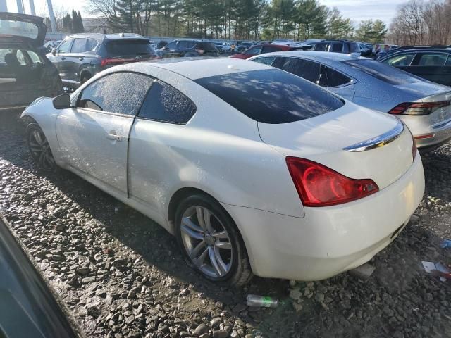 2010 Infiniti G37