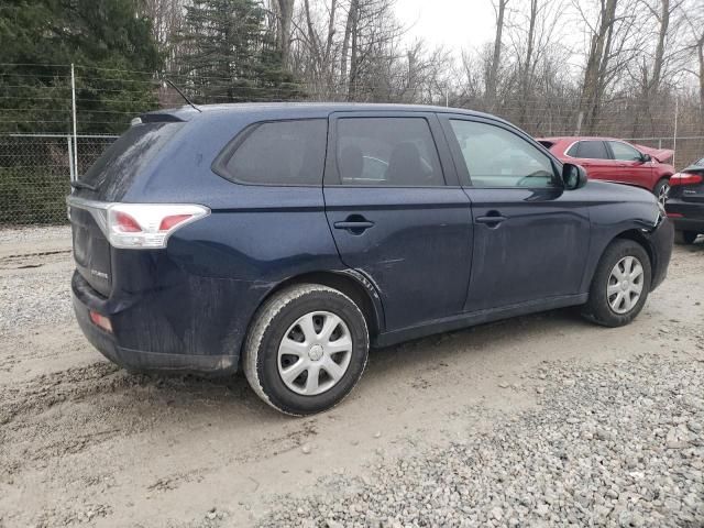 2014 Mitsubishi Outlander ES