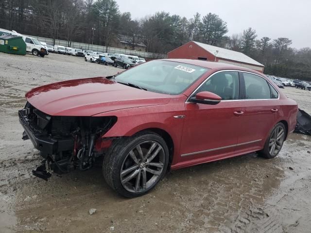 2017 Volkswagen Passat R-Line