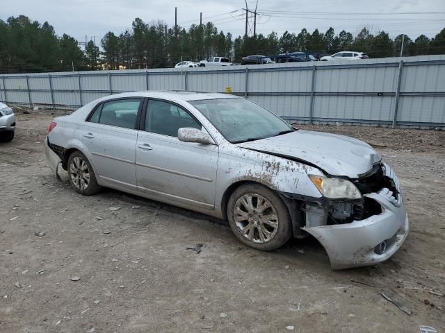 2010 Toyota Avalon XL