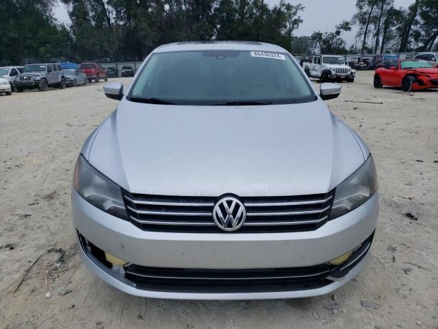 2013 Volkswagen Passat SE